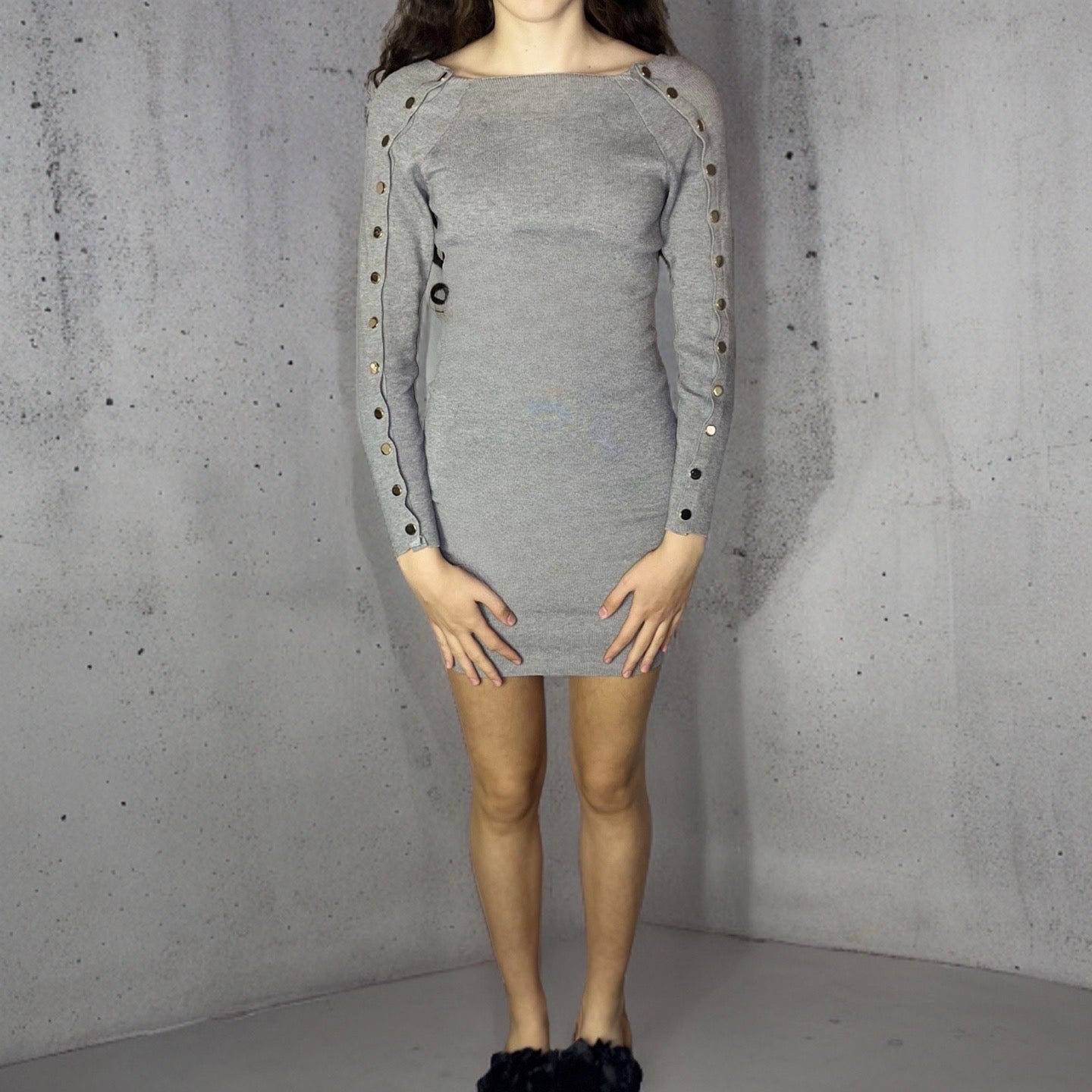 GREY FINE KNIT BUTTON ARM MINI DRESS